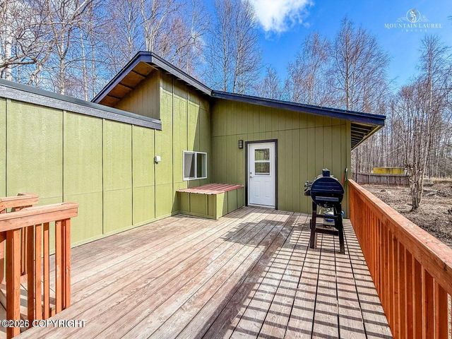 8747 S Twilight Drive, Wasilla, AK 99623