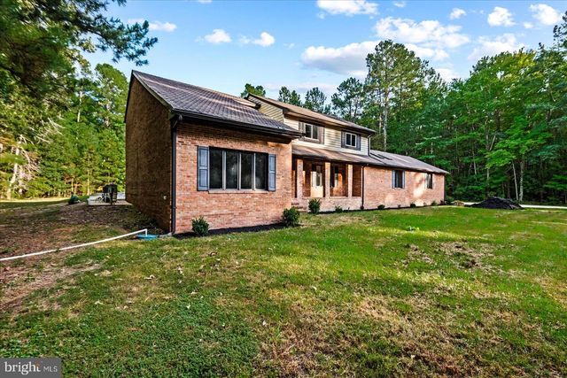 2355 MATHIAS POINT RD, King George, VA 22485