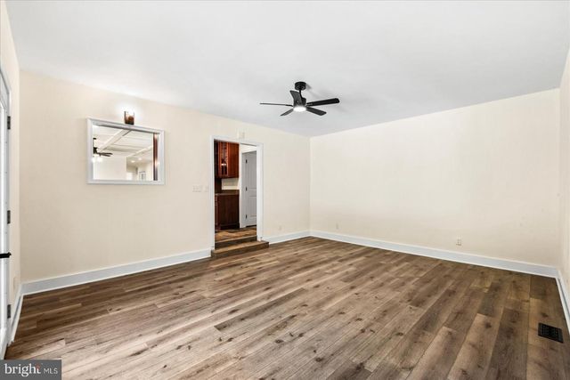 2355 MATHIAS POINT RD, King George, VA 22485