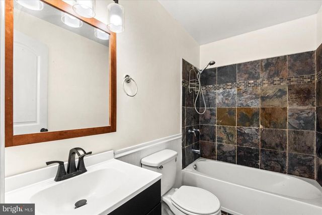 2355 MATHIAS POINT RD, King George, VA 22485