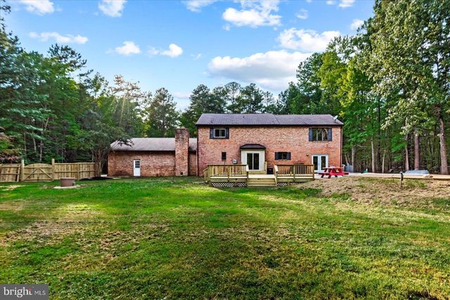2355 MATHIAS POINT RD, King George, VA 22485
