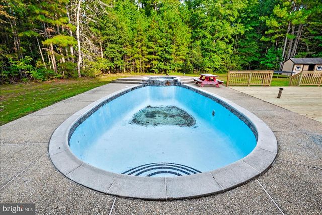 2355 MATHIAS POINT RD, King George, VA 22485