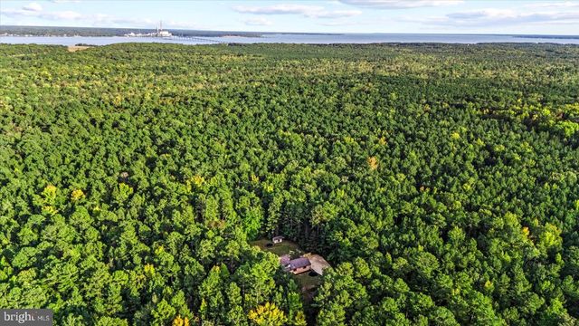 2355 MATHIAS POINT RD, King George, VA 22485