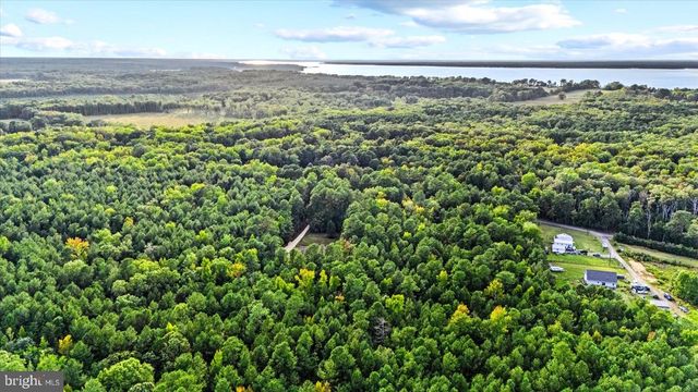 2355 MATHIAS POINT RD, King George, VA 22485