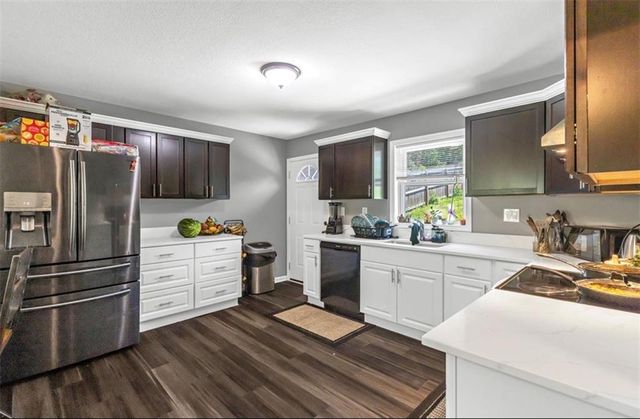 19 S 12th Street, Kansas City, KS 66102