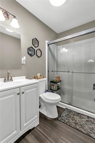 19 S 12th Street, Kansas City, KS 66102