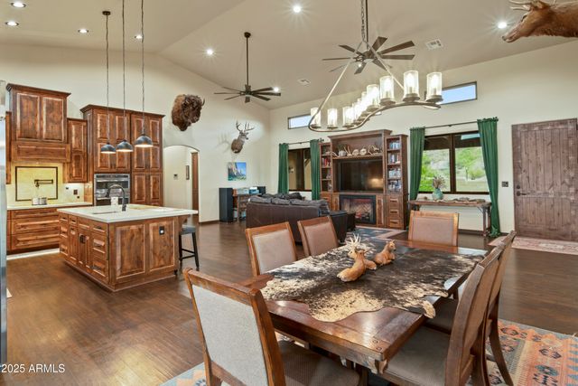 837 W Bralliar Road, Wickenburg, AZ 85390