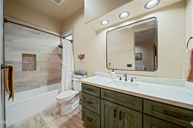 837 W Bralliar Road, Wickenburg, AZ 85390