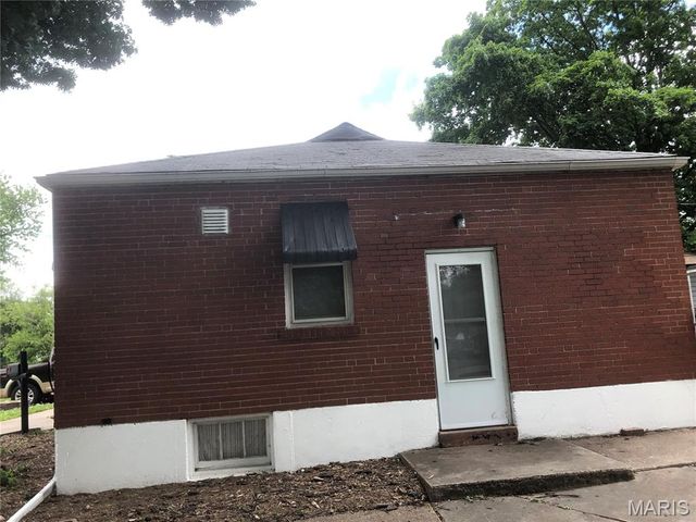 116 Henquin Drive, St Louis, MO 63135