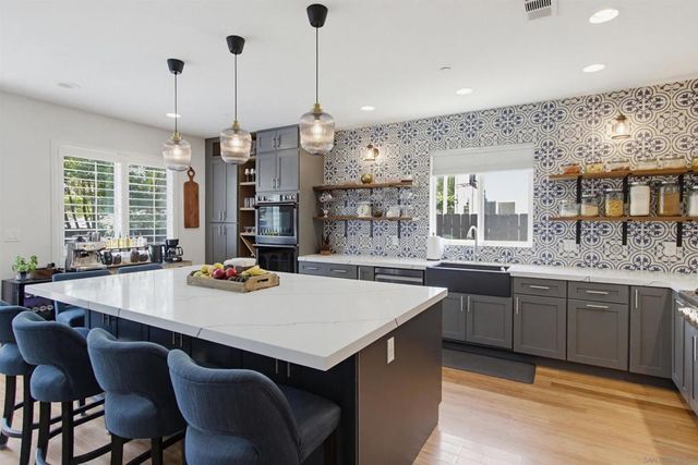 9111 Tropico Dr, La Mesa, CA 91941