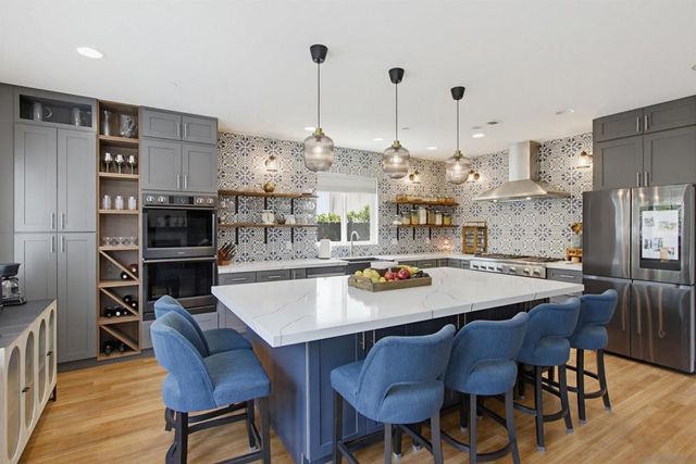 9111 Tropico Dr, La Mesa, CA 91941