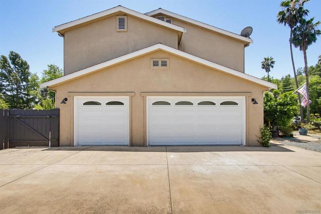 9111 Tropico Dr, La Mesa, CA 91941