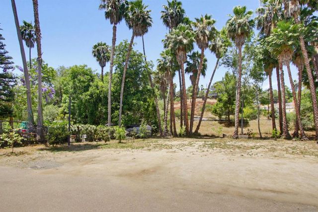 9111 Tropico Dr, La Mesa, CA 91941