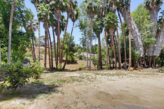 9111 Tropico Dr, La Mesa, CA 91941