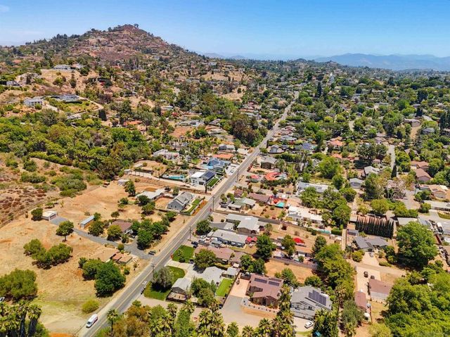 9111 Tropico Dr, La Mesa, CA 91941