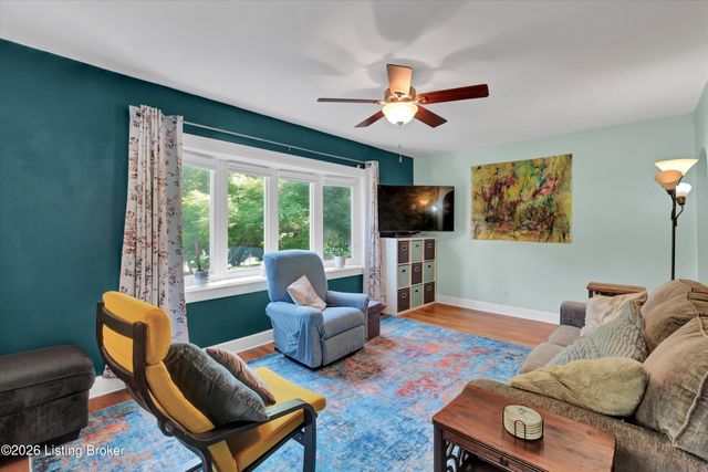 628 N Birchwood Ave, Louisville, KY 40206