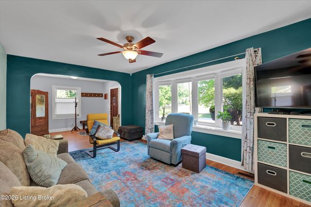 628 N Birchwood Ave, Louisville, KY 40206