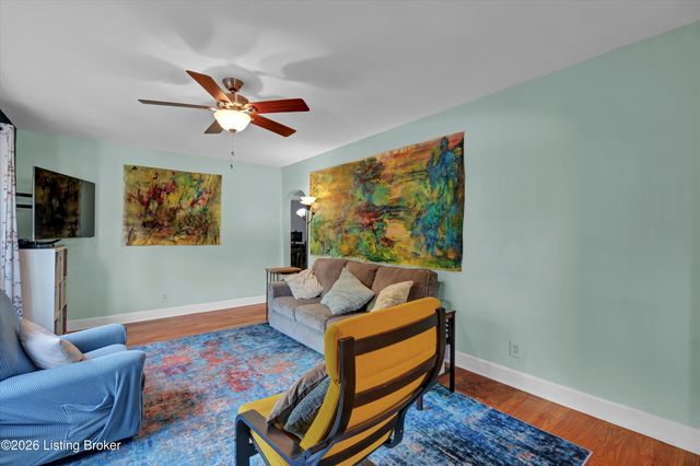 628 N Birchwood Ave, Louisville, KY 40206