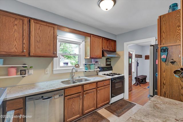 628 N Birchwood Ave, Louisville, KY 40206