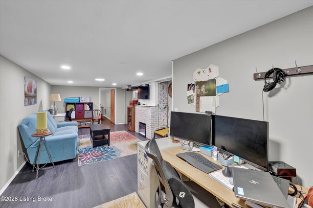 628 N Birchwood Ave, Louisville, KY 40206