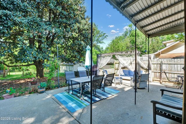 628 N Birchwood Ave, Louisville, KY 40206