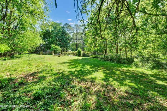 628 N Birchwood Ave, Louisville, KY 40206