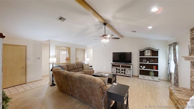 1503 Southern Hills Drive, Ardmore, OK 73401