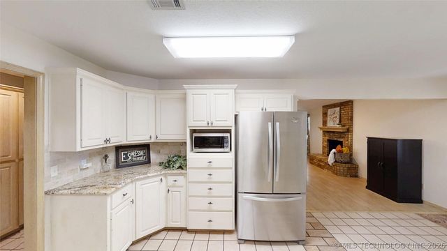 1503 Southern Hills Drive, Ardmore, OK 73401