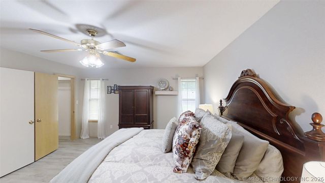 1503 Southern Hills Drive, Ardmore, OK 73401