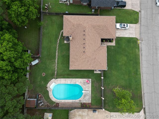1503 Southern Hills Drive, Ardmore, OK 73401