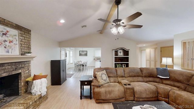 1503 Southern Hills Drive, Ardmore, OK 73401