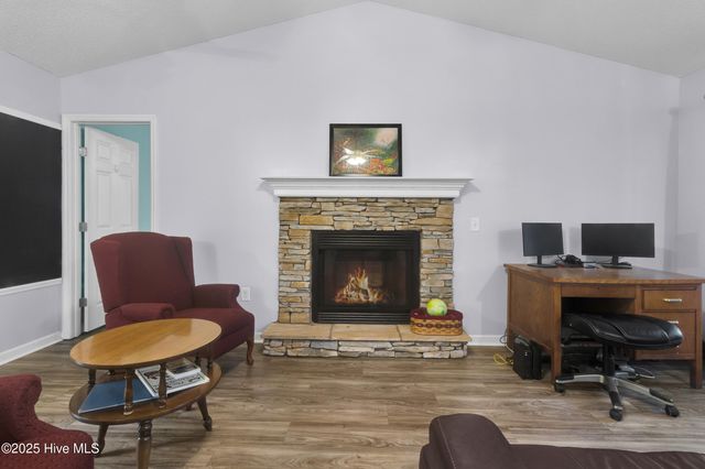 116 Gregory Drive, Jacksonville, NC 28540