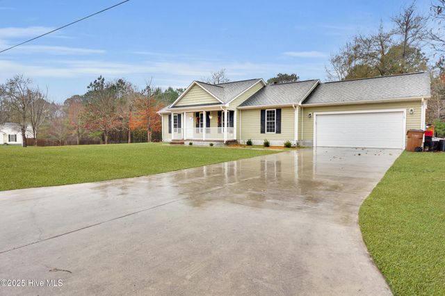 116 Gregory Drive, Jacksonville, NC 28540