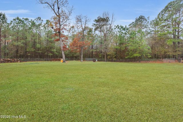 116 Gregory Drive, Jacksonville, NC 28540