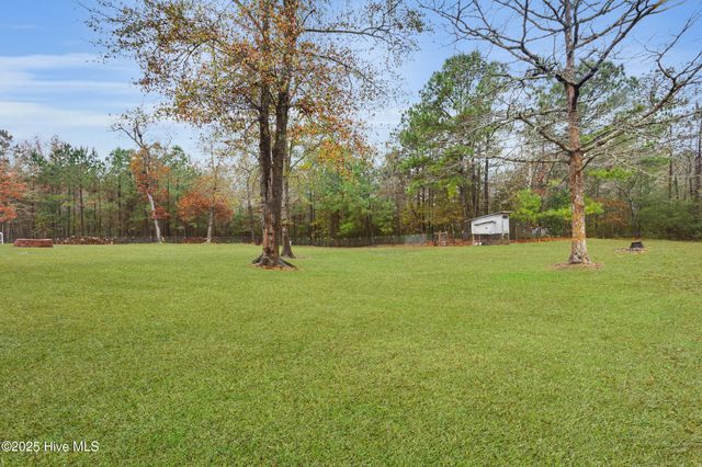 116 Gregory Drive, Jacksonville, NC 28540