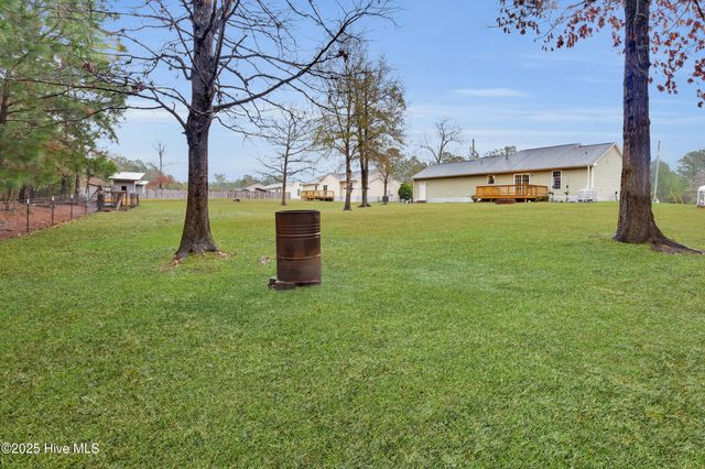 116 Gregory Drive, Jacksonville, NC 28540