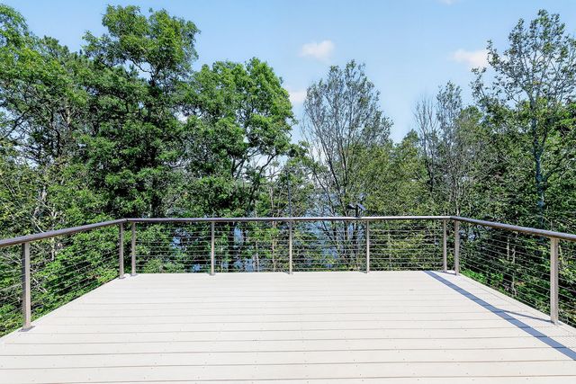 79 Pickerel Cove Circle, Mashpee, MA 02649