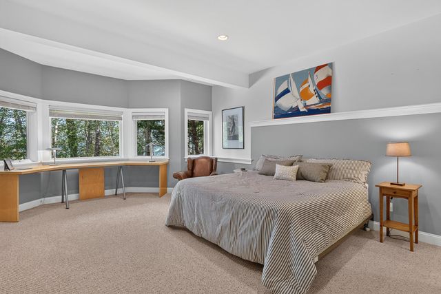 79 Pickerel Cove Circle, Mashpee, MA 02649