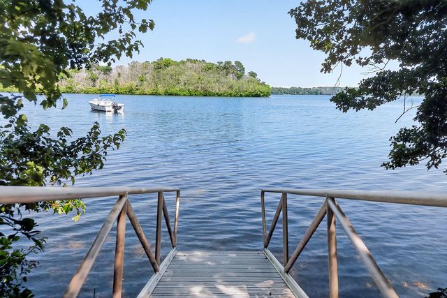 79 Pickerel Cove Circle, Mashpee, MA 02649