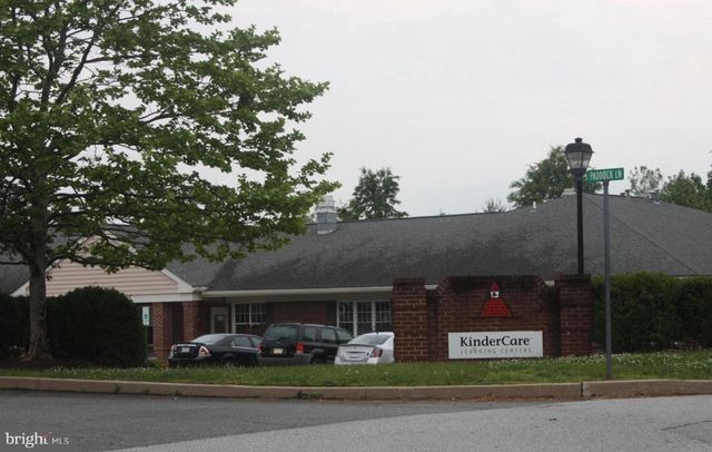 123 STIRRUP CIR, West Chester, PA 19382