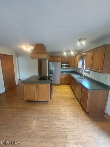 147 Skyview Drive, Wintersville, OH 43953