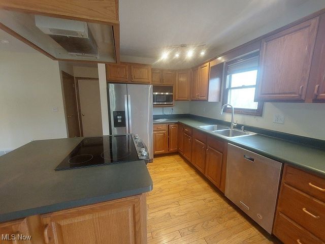 147 Skyview Drive, Wintersville, OH 43953