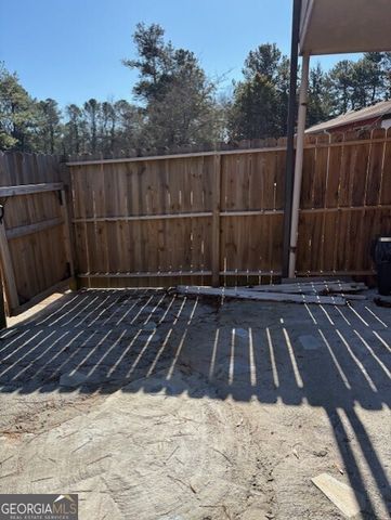 621 Garden Walk Drive, Stone Mountain, GA 30083