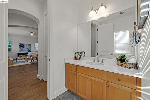 6180 Alpine Blue Dr, San Ramon, CA 94582
