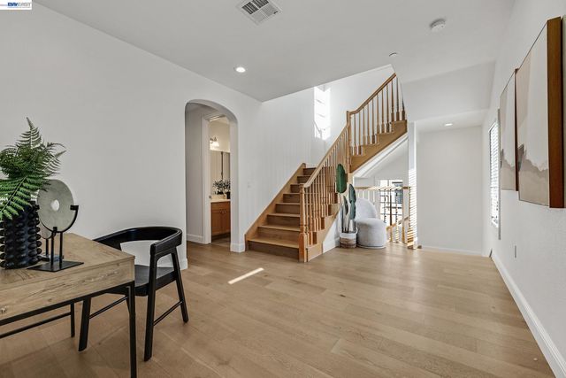 6180 Alpine Blue Dr, San Ramon, CA 94582