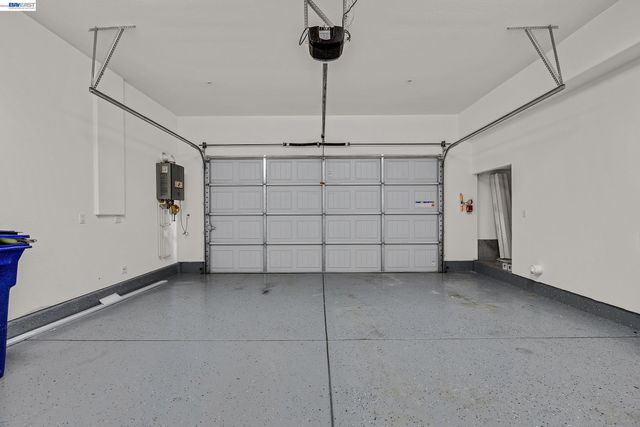 6180 Alpine Blue Dr, San Ramon, CA 94582