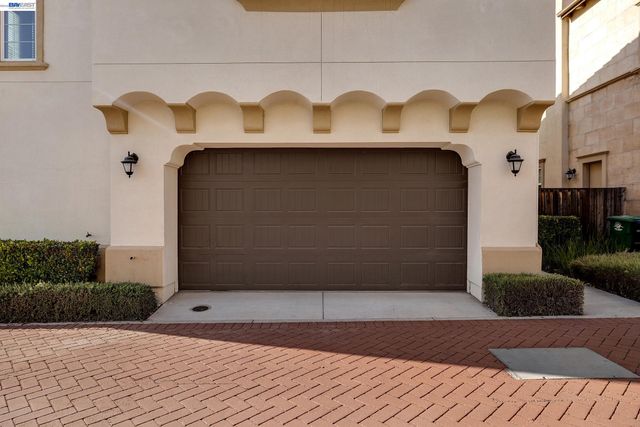 6180 Alpine Blue Dr, San Ramon, CA 94582