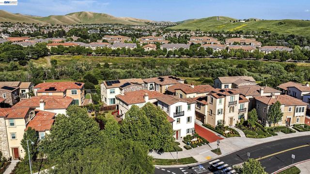 6180 Alpine Blue Dr, San Ramon, CA 94582