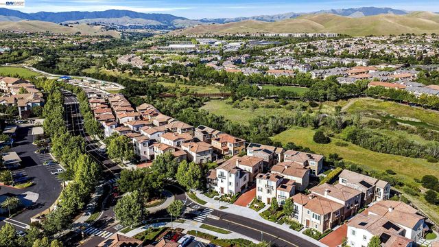 6180 Alpine Blue Dr, San Ramon, CA 94582