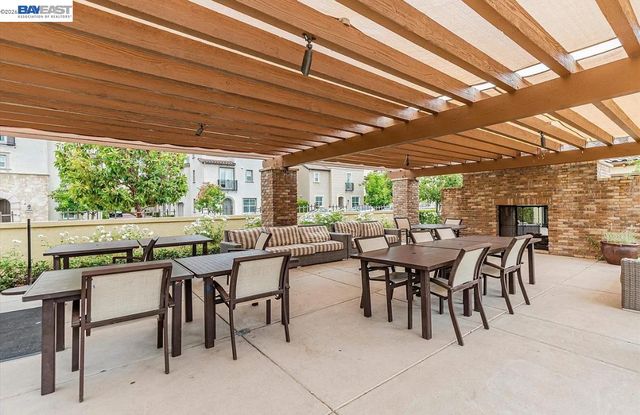 6180 Alpine Blue Dr, San Ramon, CA 94582